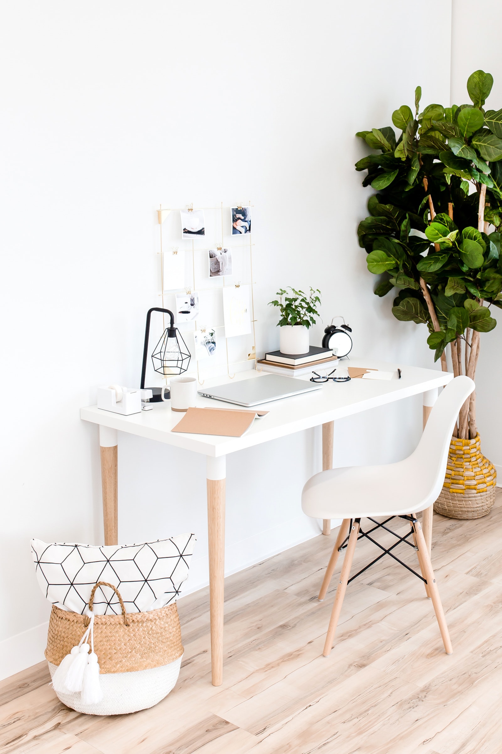 21 ways to spring clean your blog